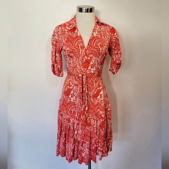 Diane Von Furstenberg Dresses & Skirts - Diane Von Furstenberg Tropical Wrap dress